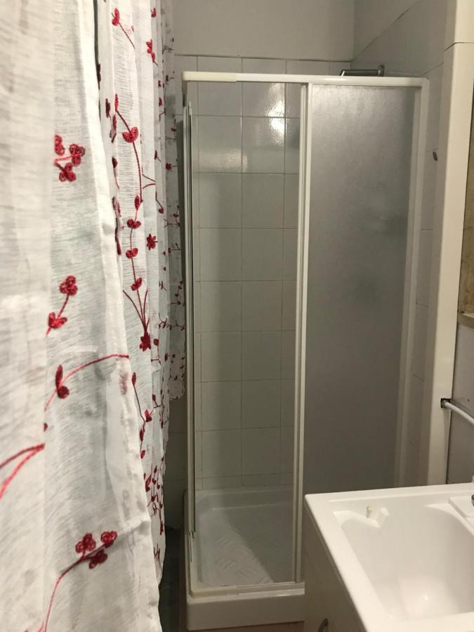 Dr House Apartment Catania Bagian luar foto